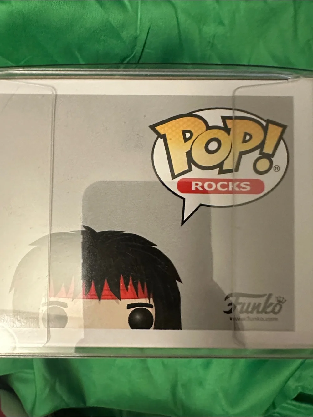 Funko Pop! Rocks Mötley Crüe Mick Mars Vinyl Figure - Black, Red - Picture 9 of 10
